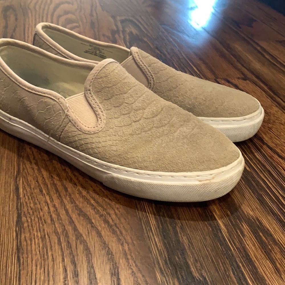 Gap slip ons - Picture 4 of 4
